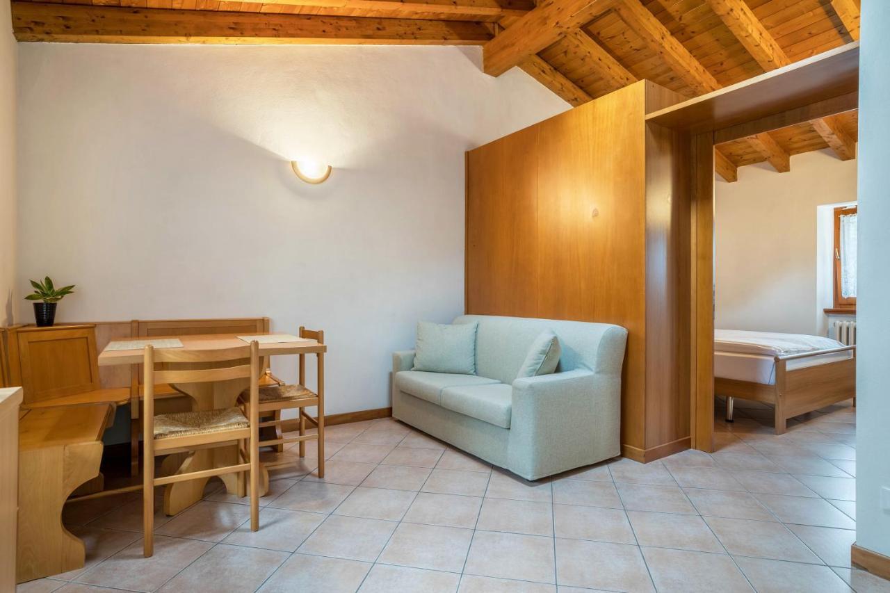 דירות מאלצ'סינה Casa Carlotta מראה חיצוני תמונה