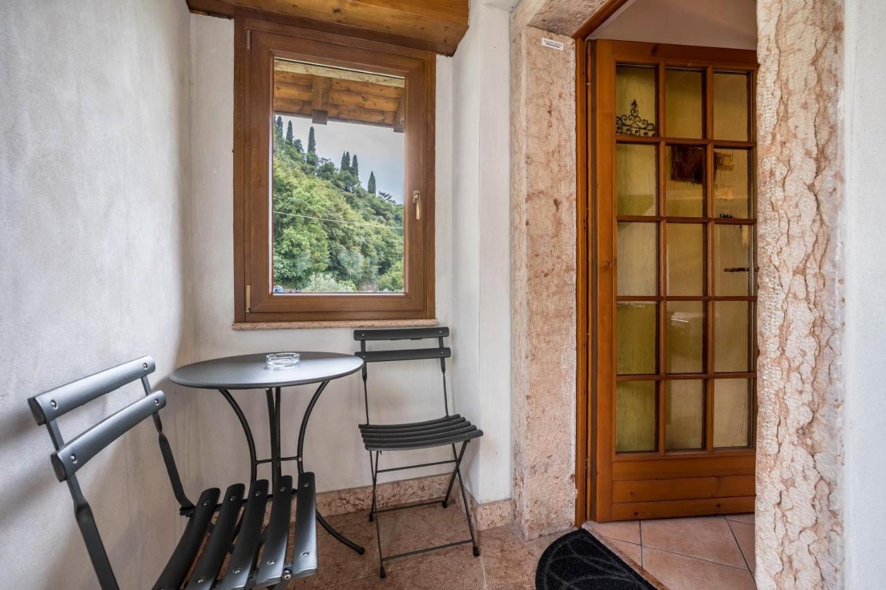 דירות מאלצ'סינה Casa Carlotta מראה חיצוני תמונה